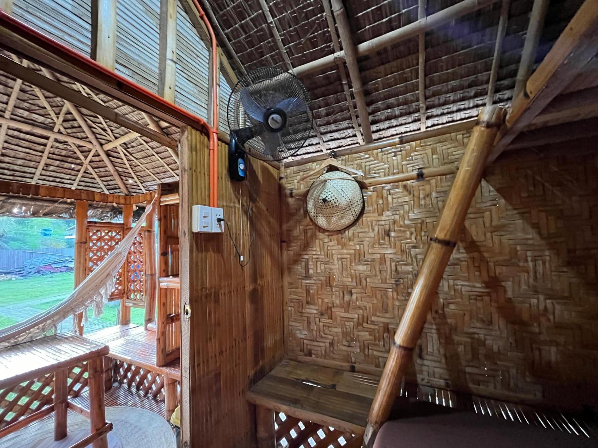On Board Panglao Beach Hostel & Resort Dao  Exterior foto