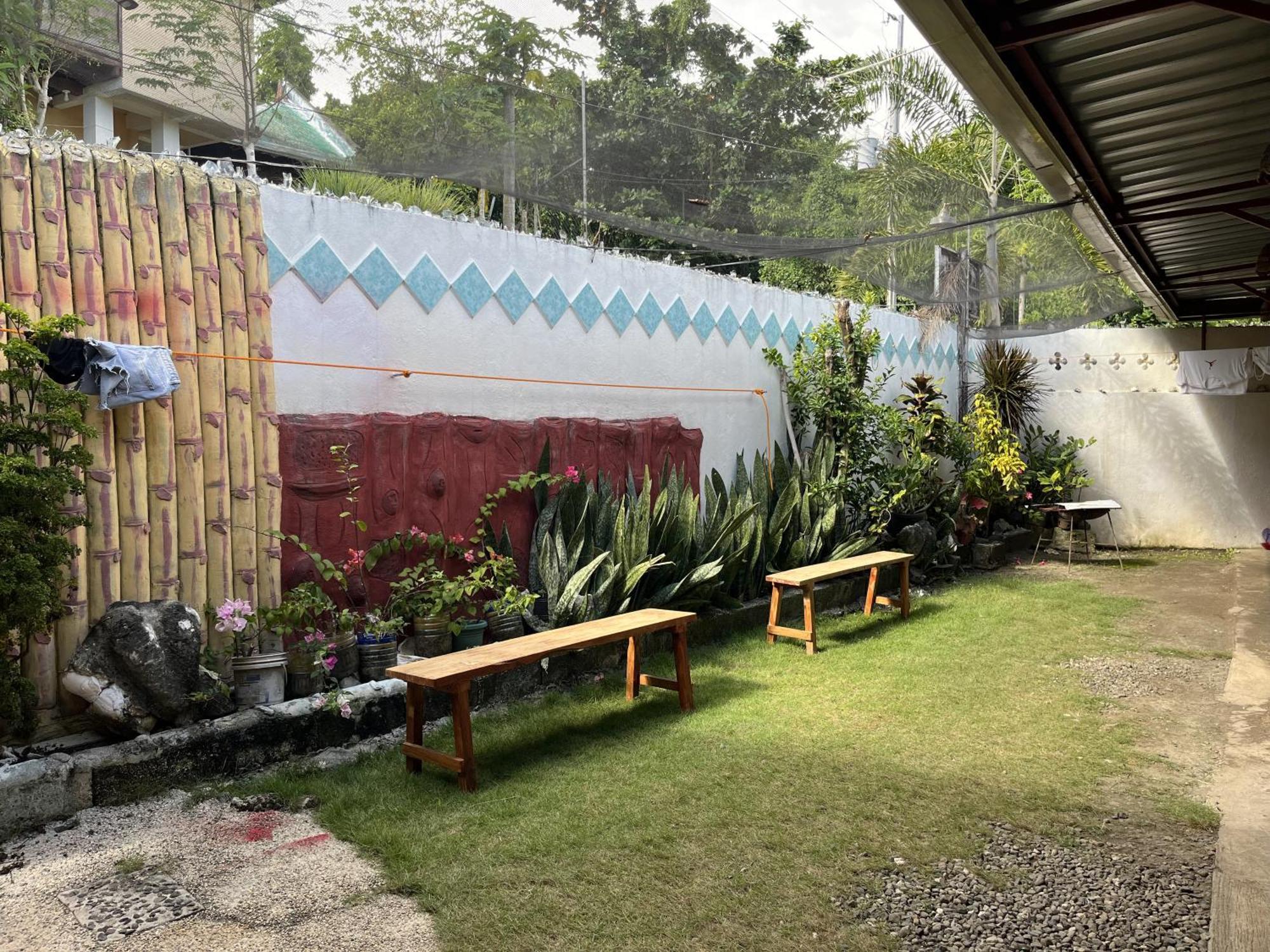 On Board Panglao Beach Hostel & Resort Dao  Exterior foto