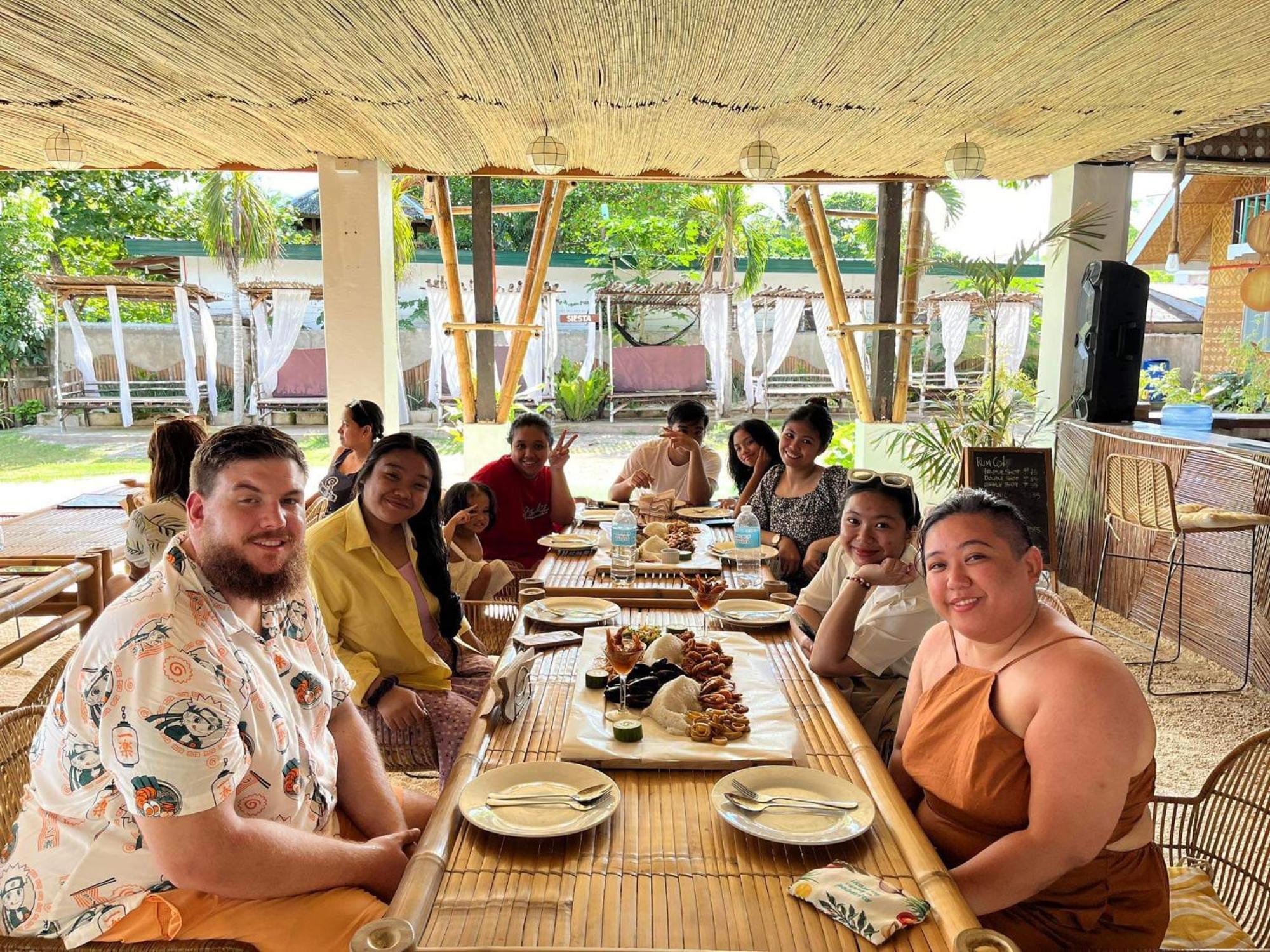 On Board Panglao Beach Hostel & Resort Dao  Exterior foto