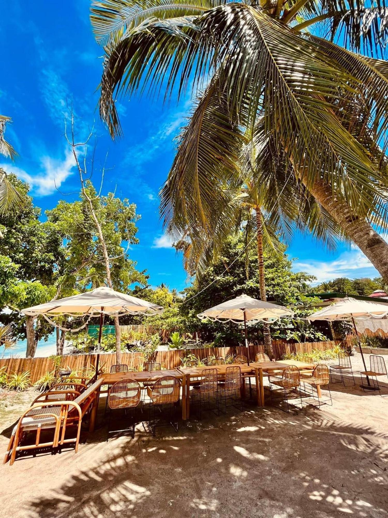 On Board Panglao Beach Hostel & Resort Dao  Exterior foto