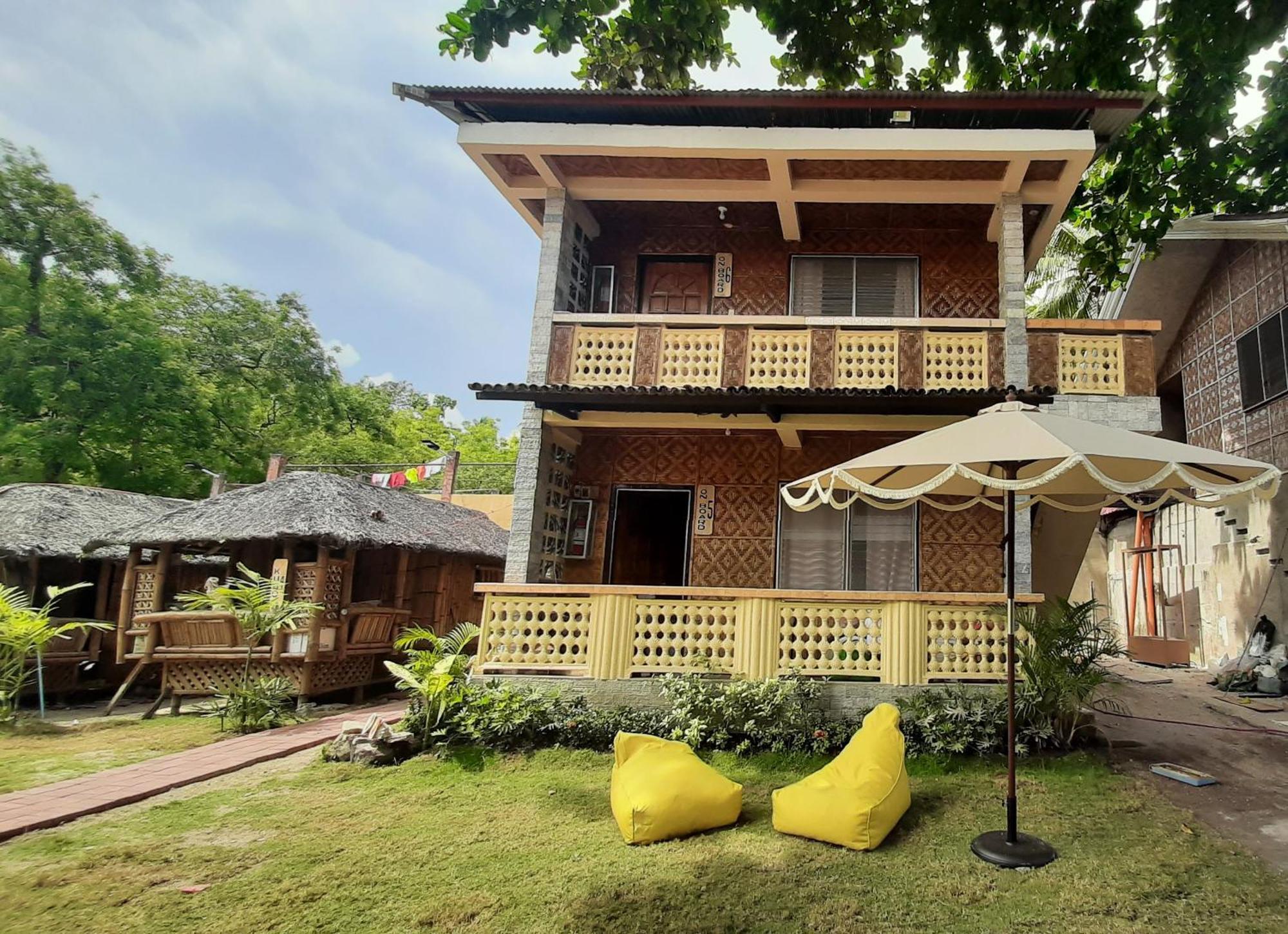 On Board Panglao Beach Hostel & Resort Dao  Exterior foto